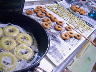 ドーナッツを作ります